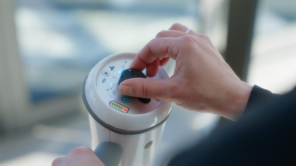 allumage de la machine de nettoyage du sol chez client groupe vert 908 films